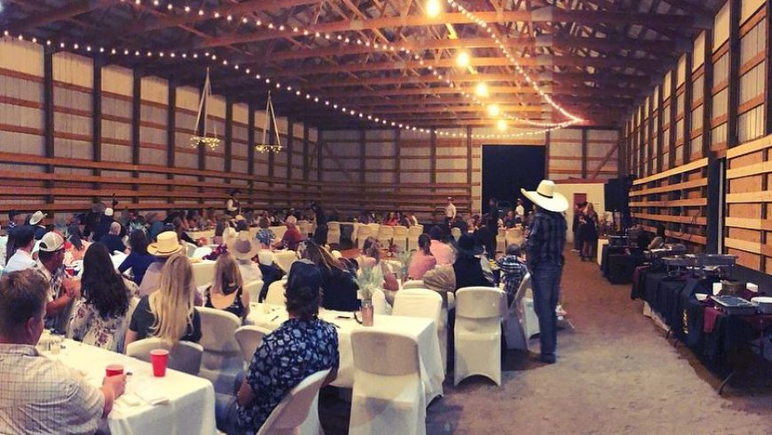 Wedding-inside-barn2.jpg